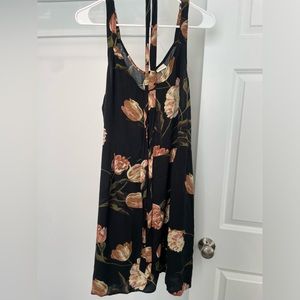 Black floral mini dress. Size XXL.